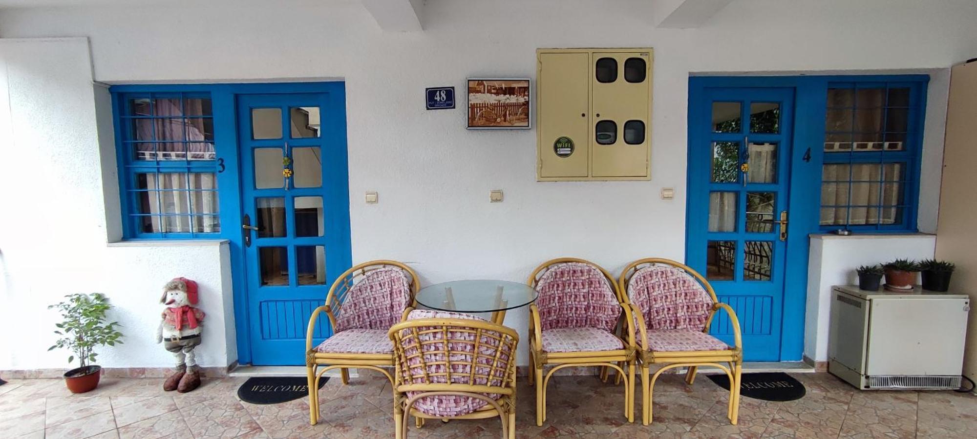 Bay Mola Aparts Kotor Zimmer foto